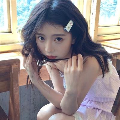 湖畔的女人们
